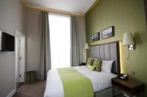 Habitación Doble Estándar del hotel The Belgrave. Foto 2