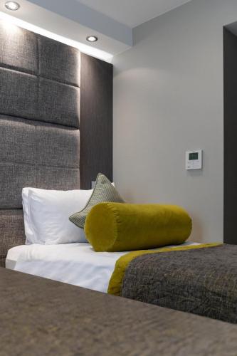 Suite Familiar Deluxe del hotel Mornington London Victoria. Foto 3