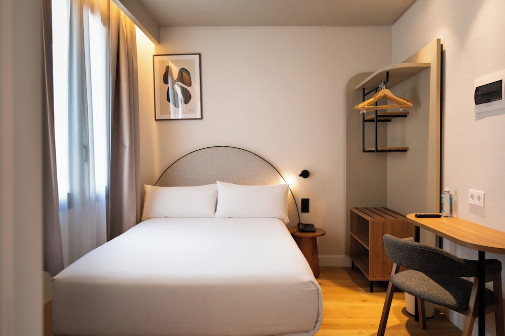 Habitación Individual del hotel Petit Palace Preciados. Foto 4