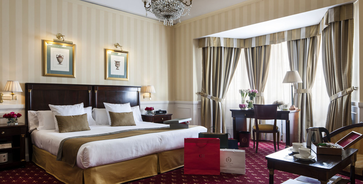 Junior suite del hotel Emperador. Foto 1