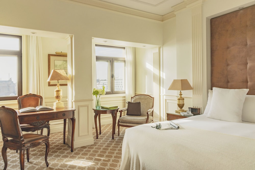 Supreme Room RedLevel Vista ciudad del hotel Hotel Fénix, a Gran Meliá Hotel - The Leading Hotels of the World