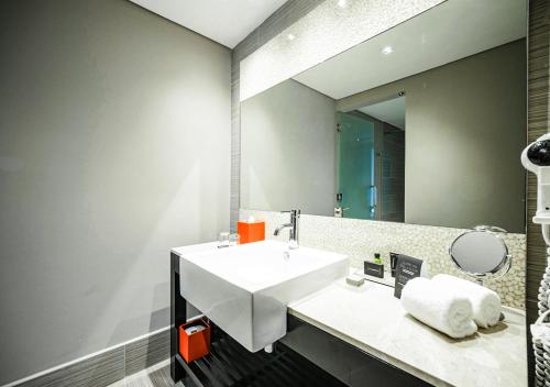 Suite Presidencial del hotel Megapolis Panama. Foto 1