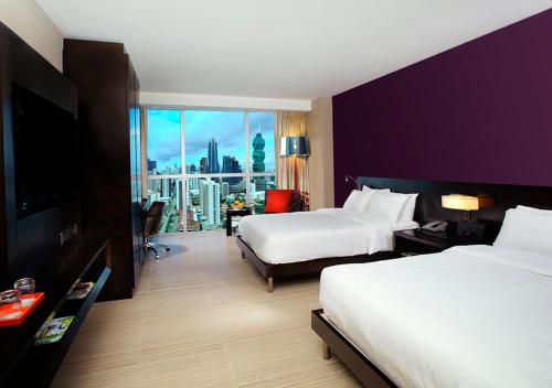 Habitación Doble Deluxe del hotel Megapolis Panama