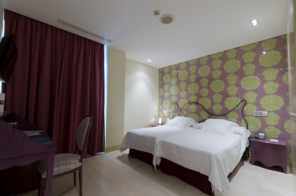 Habitación superior con balcón del hotel Inhala Garden