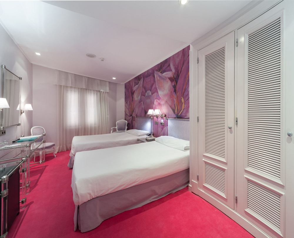 Habitación superior con balcón del hotel Inhala Garden. Foto 2