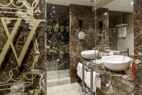 Habitación Doble Superior con terraza - The Wellington Club del hotel Wellington and Spa Madrid. Foto 5