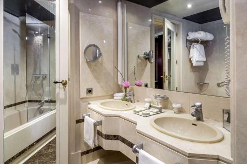 Habitación Familiar del hotel Wellington and Spa Madrid