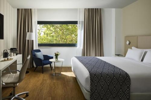 Habitación Triple Estándar del hotel Nh Madrid Ventas