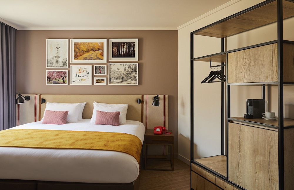 Habitación Premium del hotel Indigo Madrid - Princesa, An Ihg. Foto 4