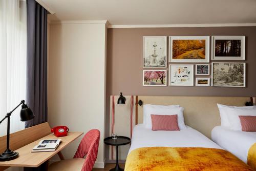 Habitación Doble Estándar - 2 camas del hotel Indigo Madrid - Princesa, An Ihg. Foto 4