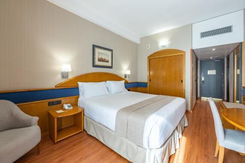 Habitación Doble - 1 o 2 camas del hotel Agumar. Foto 6