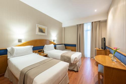 Habitación Triple del hotel Agumar. Foto 3