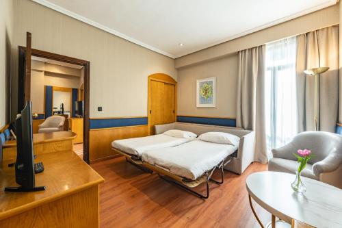 Habitación Familiar Estándar del hotel Agumar. Foto 3