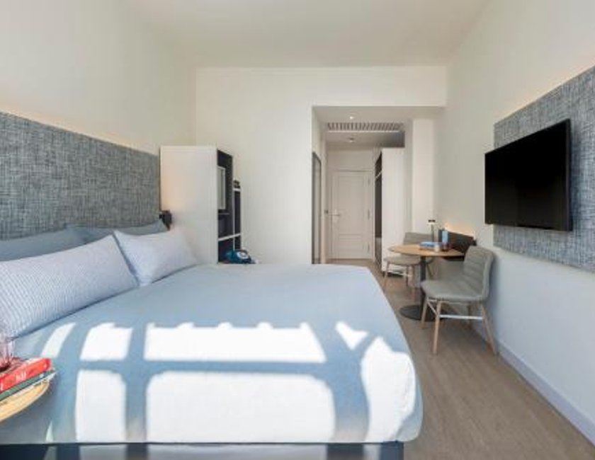 Habitación Innside Premium Comunicada del hotel Innside By Meliá Madrid Gran Vía. Foto 1