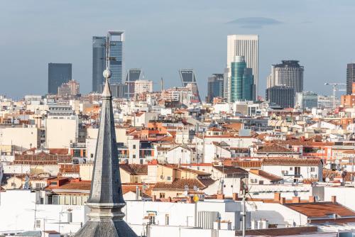 Habitación Innside con vistas a la azotea del hotel Innside By Meliá Madrid Gran Vía. Foto 4