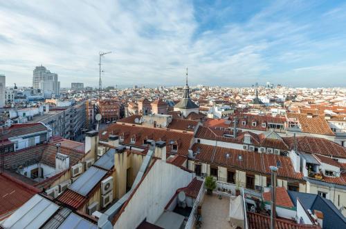 Habitación Innside con vistas a la azotea del hotel Innside By Meliá Madrid Gran Vía. Foto 6