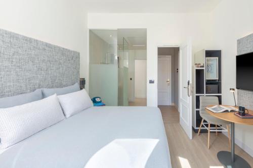 Habitación conectada Innside del hotel Innside By Meliá Madrid Gran Vía. Foto 2
