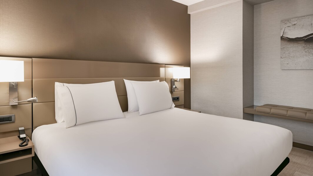 Suite del hotel Ac Los Vascos By Marriott