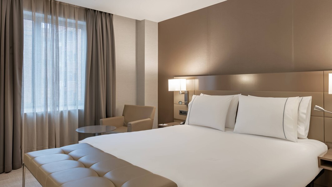 Habitación doble del hotel Ac Los Vascos By Marriott