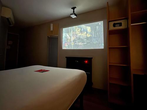 Habitación Superior Plug and Play - 1 cama grande del hotel Ibis Lima Larco Miraflores. Foto 4