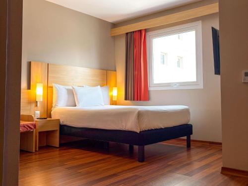 Habitación Doble Estándar - Adaptada para personas con discapacidad del hotel Ibis Lima Larco Miraflores