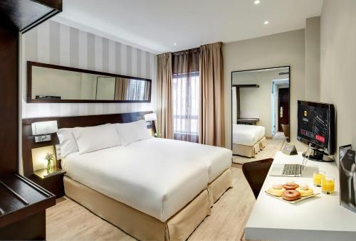 Habitación Doble - 2 camas del hotel Sercotel Madrid Aeropuerto