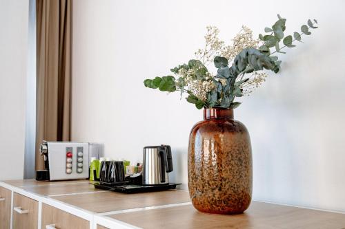 Habitación Doble - 2 camas del hotel Sercotel Madrid Aeropuerto. Foto 4