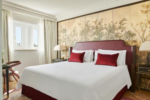 Suite de 1 dormitorio Palace con cama extragrande del hotel The Palace, a Luxury Collection Hotel, Madrid. Foto 4