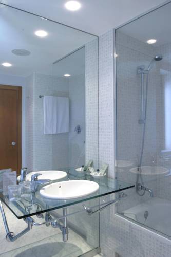 Habitación doble 2 camas del hotel Posadas De España Pinto. Foto 1