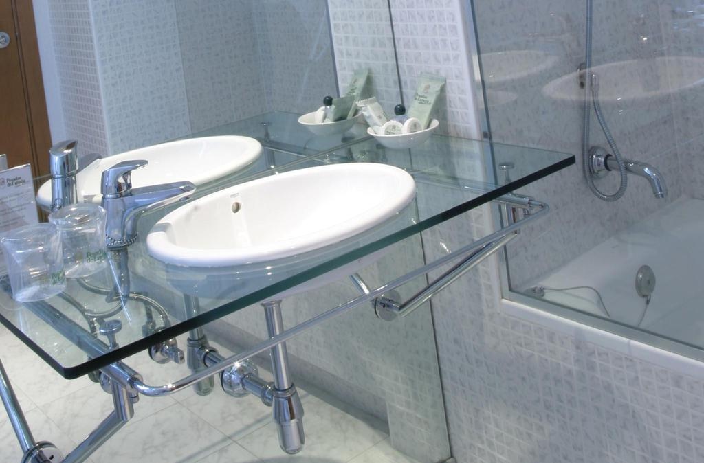 Habitación individual del hotel Posadas De España Pinto. Foto 1