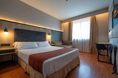 Habitación Estándar Plus del hotel Posadas De España Pinto. Foto 8