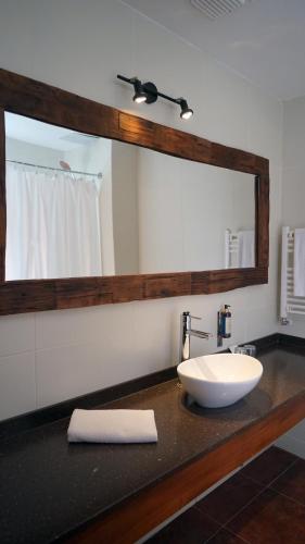 Cabaña Eco - 2 camas individuales del hotel Cabaña Del Lago Puerto Varas. Foto 6