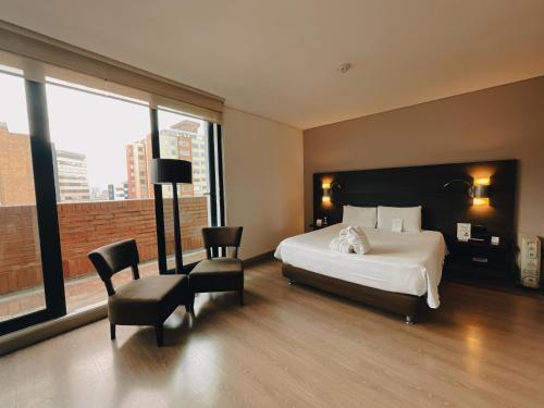 Habitación Doble Superior del hotel Mercure Bogota BH Zona Financiera. Foto 9