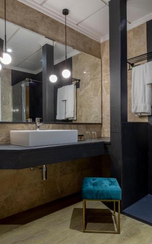 Habitación Cuádruple del hotel Don Curro. Foto 2