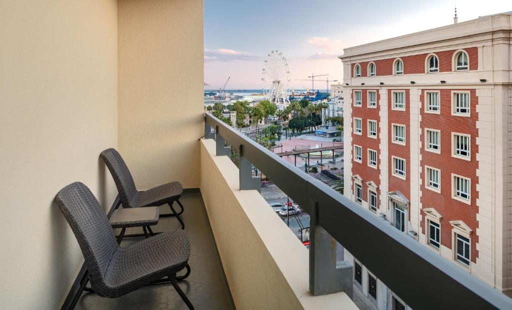 Junior suite del hotel AC Hotel Malaga Palacio by Marriott. Foto 4