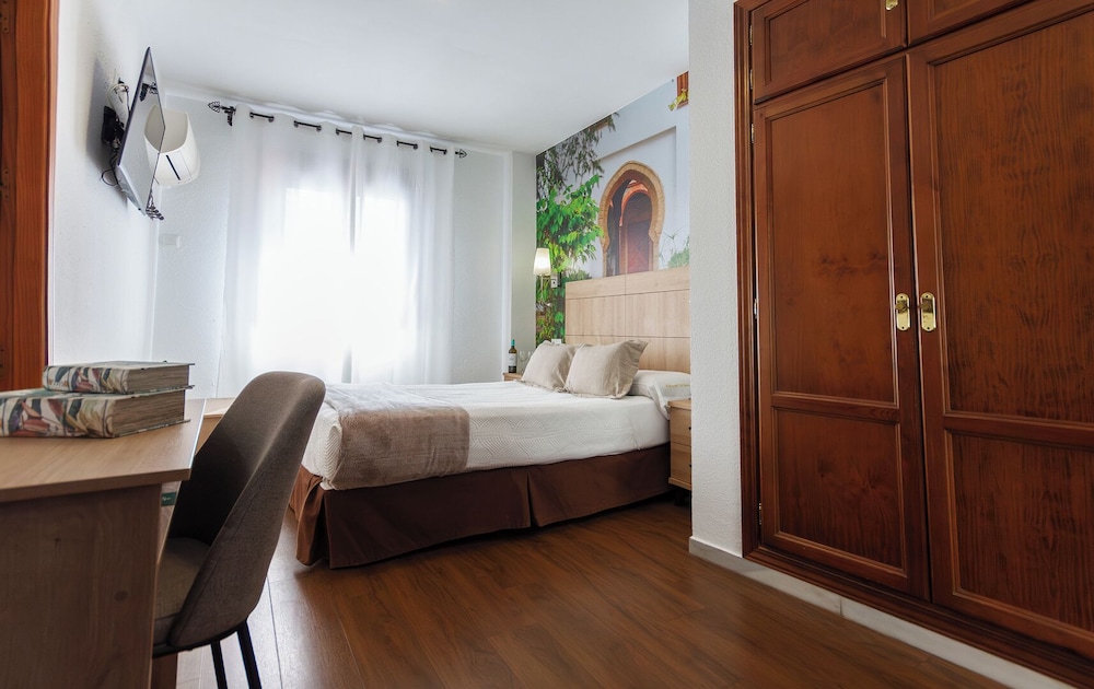 Habitación básica doble del hotel El Tajo and Spa. Foto 1