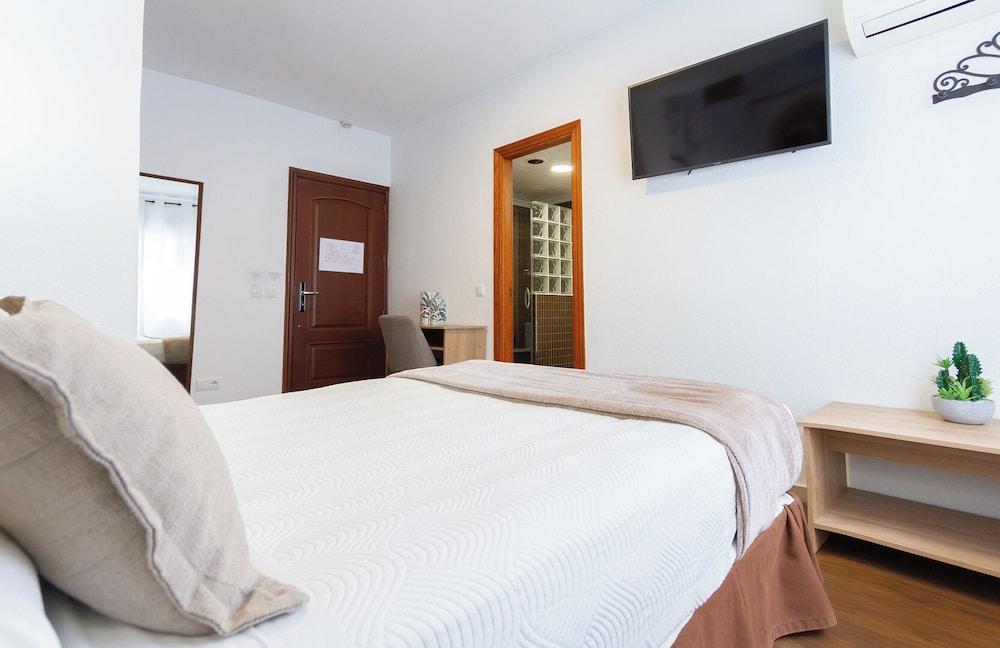 Habitación básica doble del hotel El Tajo and Spa. Foto 2