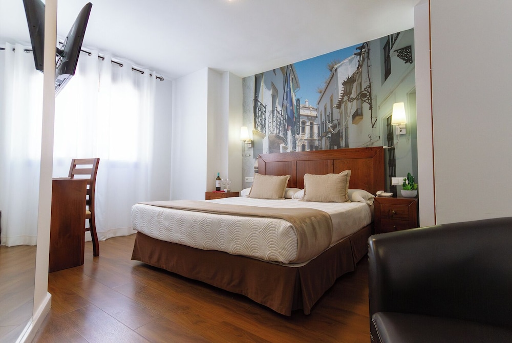Habitación doble superior del hotel El Tajo and Spa. Foto 1