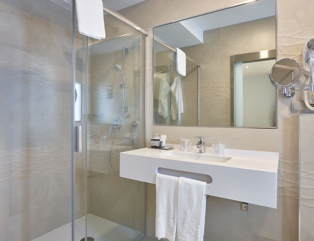 Habitación doble superior del hotel Maestranza. Foto 6