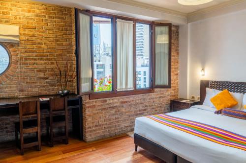 Habitación con cama extragrande. del hotel La Casona Boutique. Foto 3