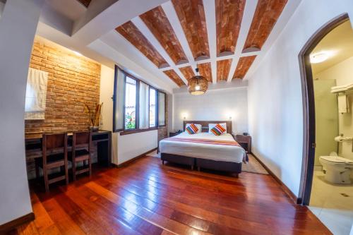 Habitación con cama extragrande. del hotel La Casona Boutique. Foto 4