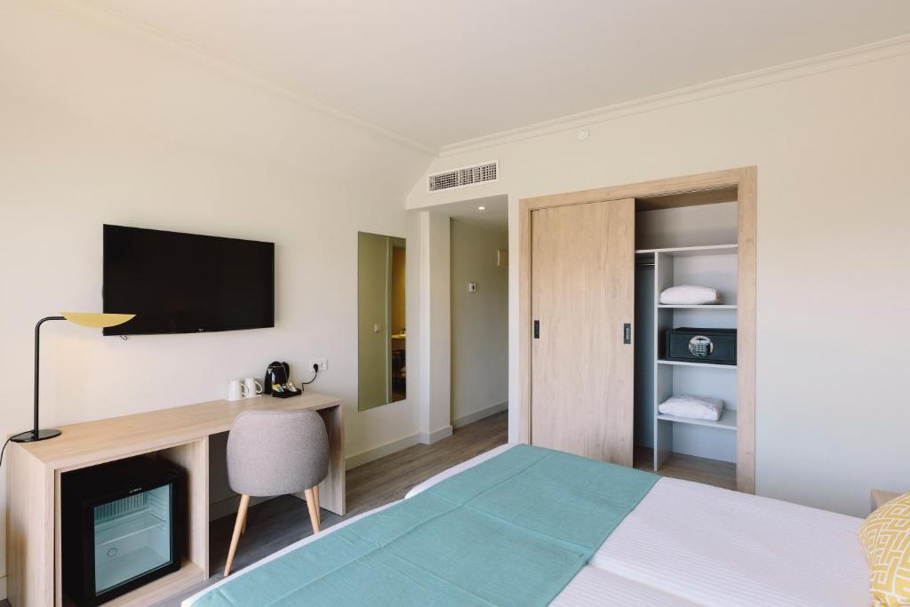 Habitación doble del hotel Aluasoul Palma - Adults Only. Foto 1