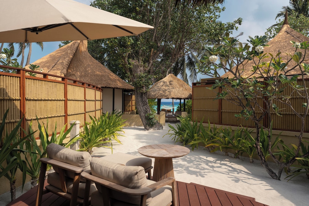 Oceanview Pool Villa del hotel Banyan Tree Vabbinfaru. Foto 3