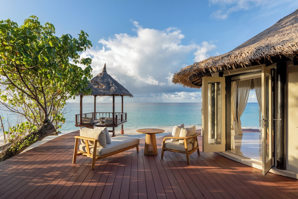 Grand Beachfront Pool Villa del hotel Banyan Tree Vabbinfaru. Foto 11