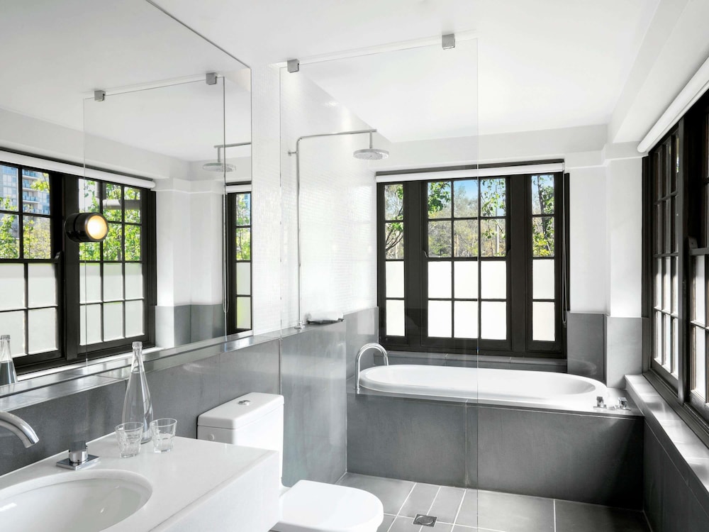 Suite Deluxe con 1 cama King del hotel Peppers Gallery. Foto 7