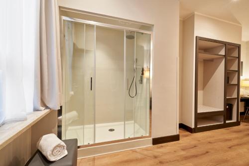 Habitación Doble Deluxe - 1 o 2 camas del hotel Leonardo Da Vinci. Foto 4
