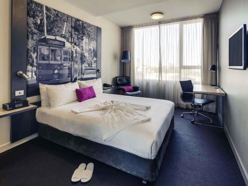 Estudio Privilege 1 cama queen del hotel Mercure Melbourne Therry Street