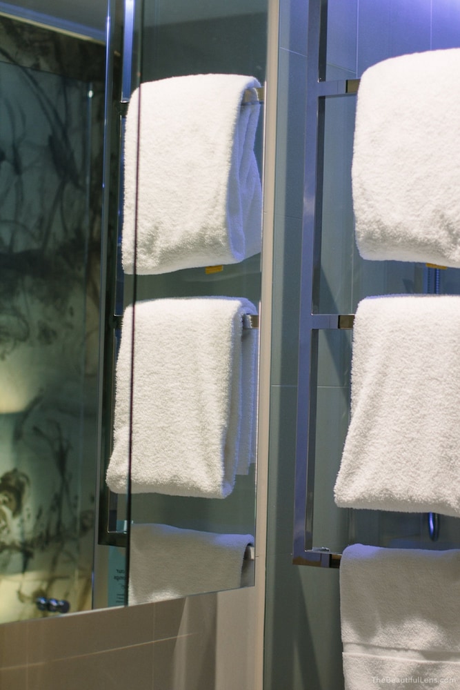 2 Dormitorios Clave Dual del hotel The Olsen Melbourne – Art Series. Foto 3
