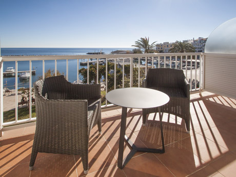 Junior suite Vista Mar del hotel Catalonia Del Mar - Adults Only. Foto 1