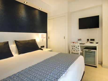 Habitación individual Vista Montaña del hotel Catalonia Del Mar - Adults Only. Foto 2